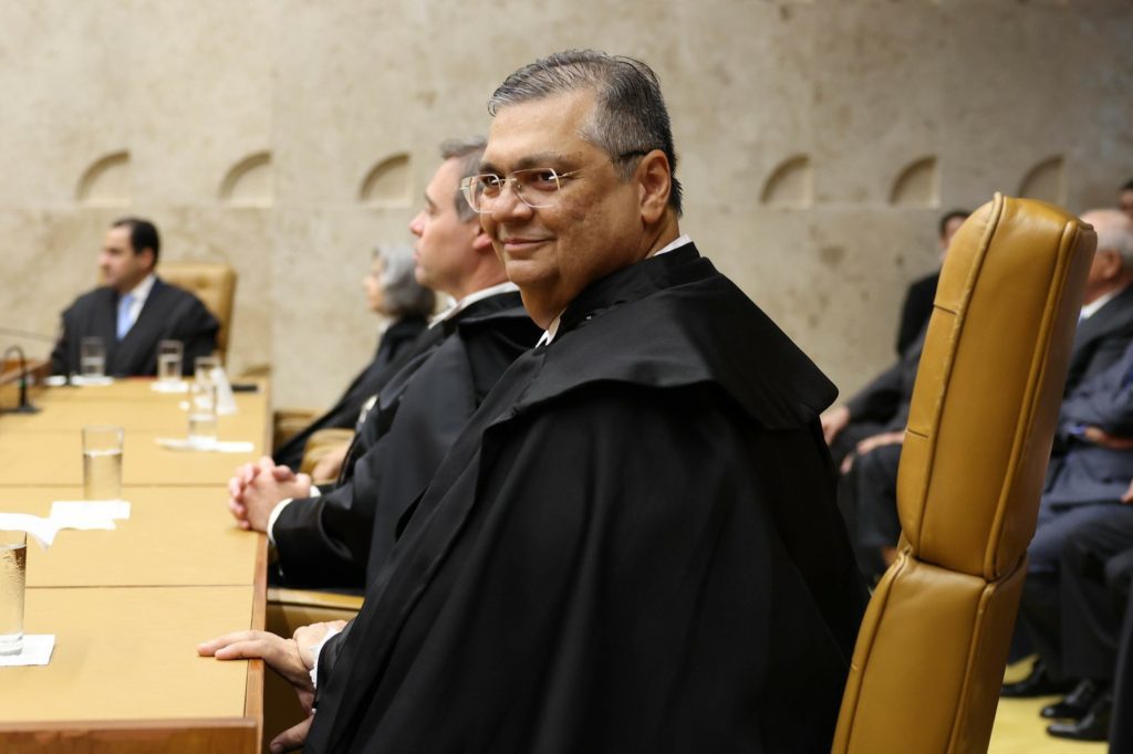 Flávio Dino autoriza o prosseguimento das obras de construção do Porto de Jaconé, em Maricá